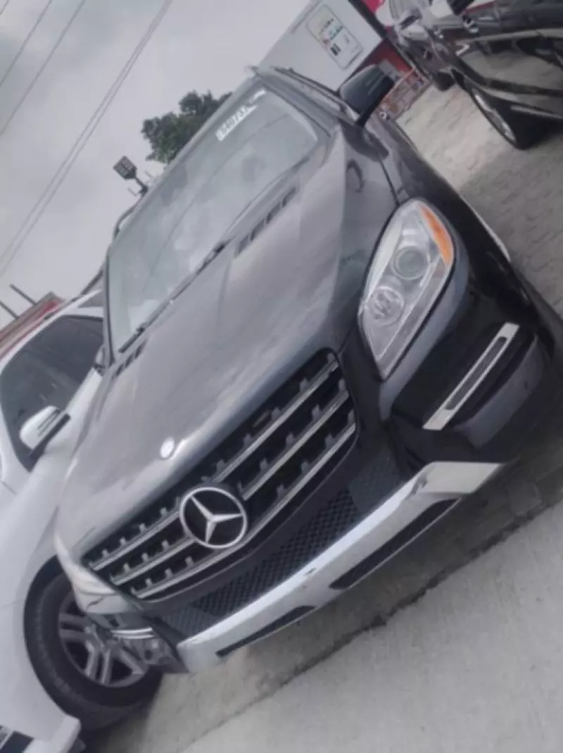 Mercedes-Benz ML-Class   - 2015