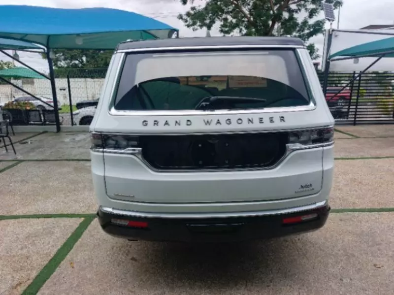 JEEP Grand Wagoneer - 2023