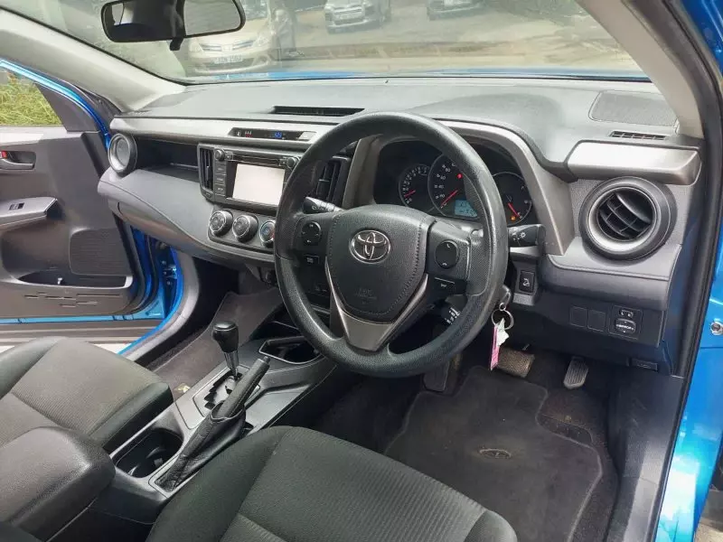 TOYOTA RAV 4   - 2017