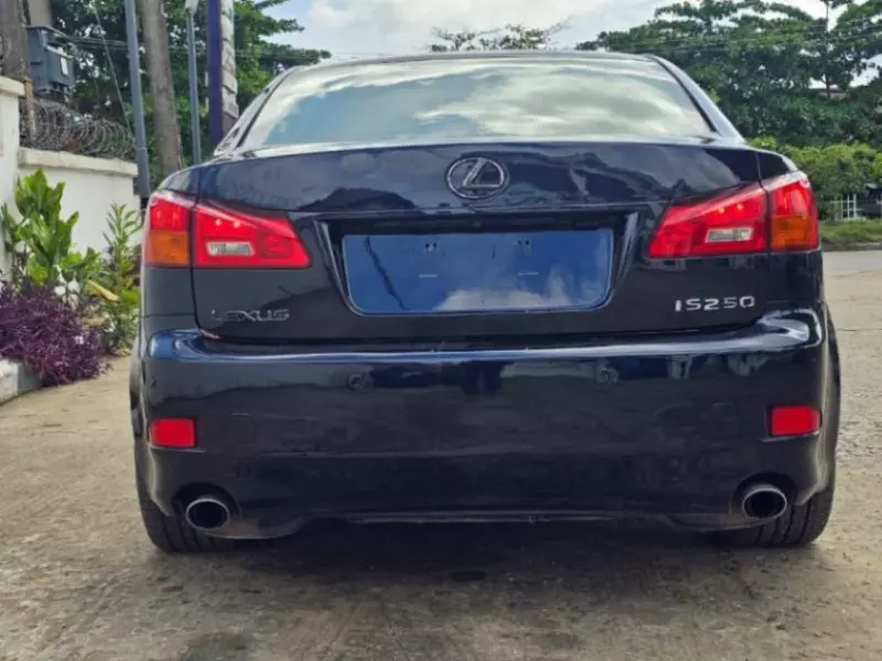 Lexus IS   - 2008