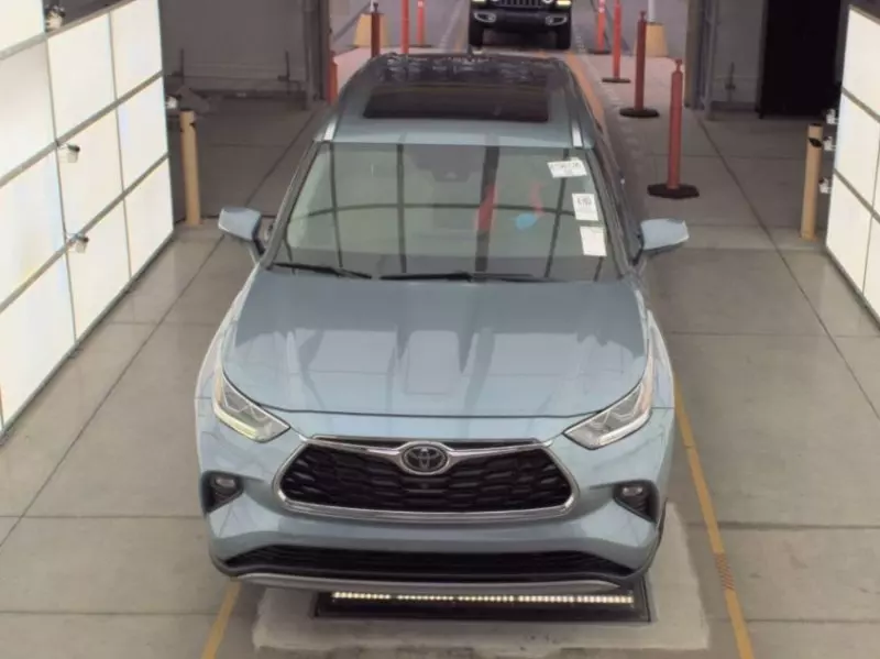 TOYOTA Highlander   - 2020