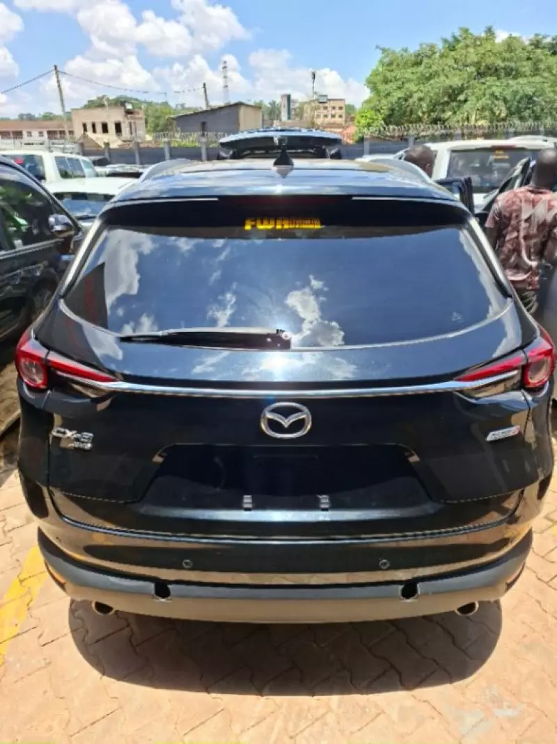 Mazda CX-8   - 2018