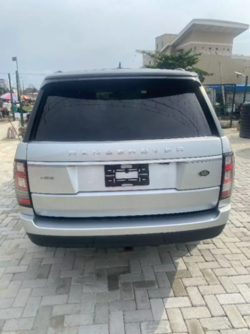 RANGE ROVER HSE LR4   - 2016