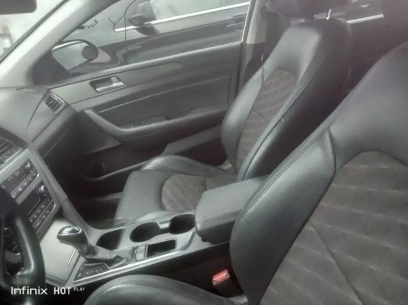 Hyundai Sonata   - 2017