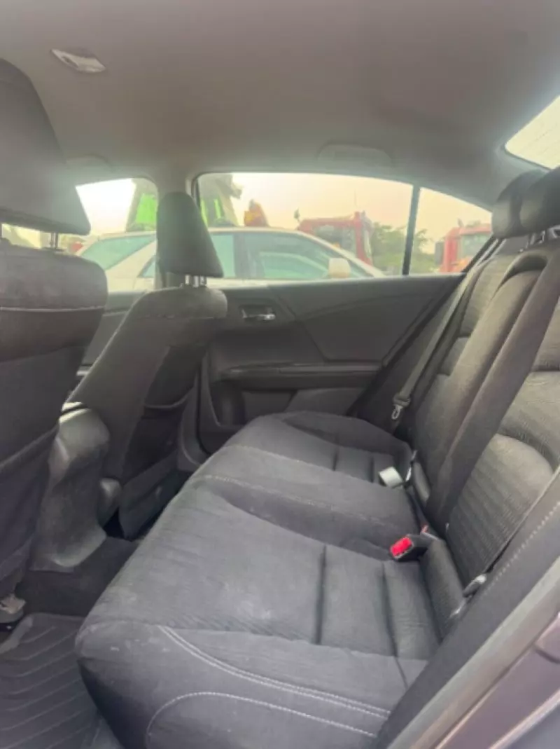 Honda Accord   - 2015