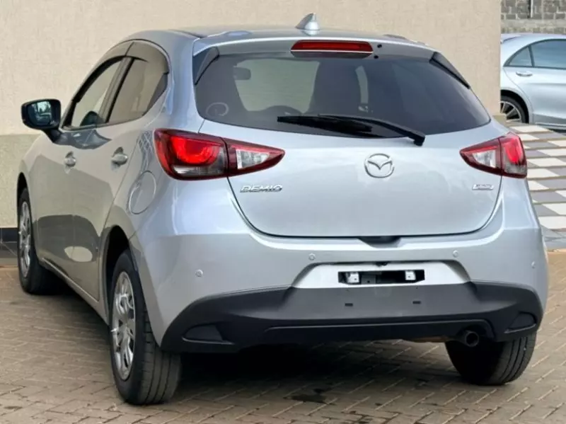 Mazda Demio    - 2018