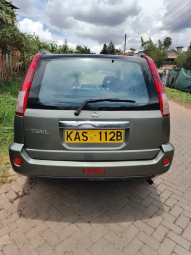 Nissan X-TRAIL   - 2007