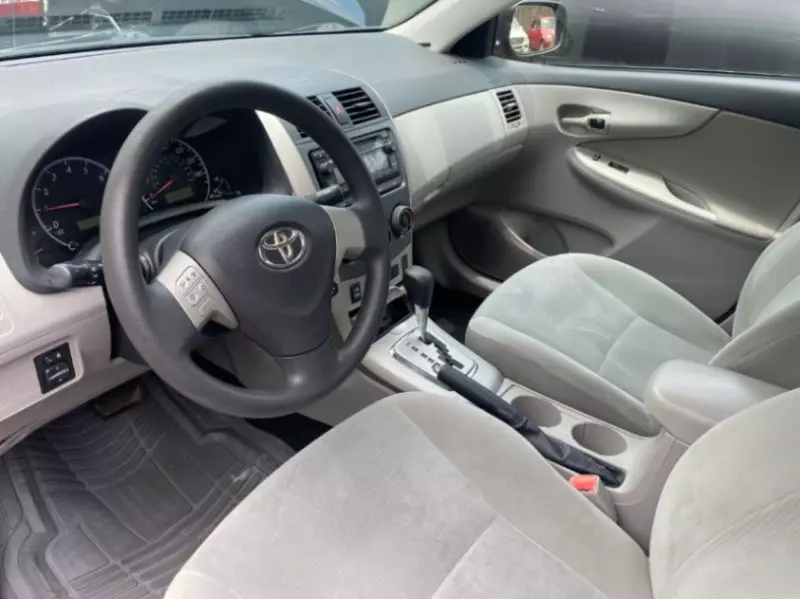 TOYOTA Corolla   - 2012