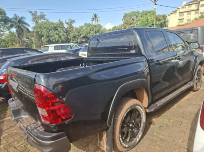 Toyota Hilux vigo    - 2019