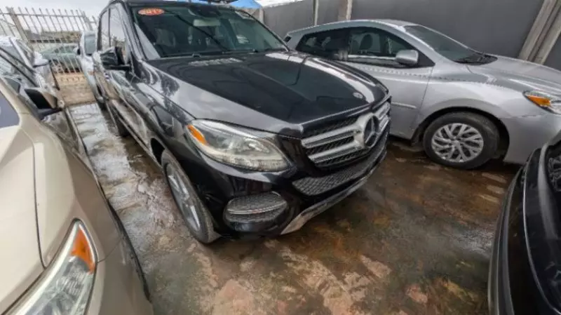 Mercedes-Benz GLE 350   - 2016