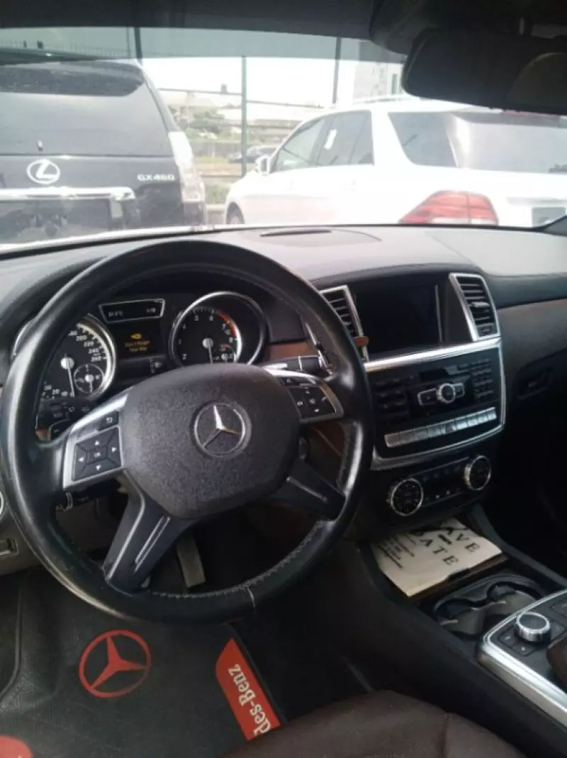 Mercedes-Benz ML-Class   - 2015