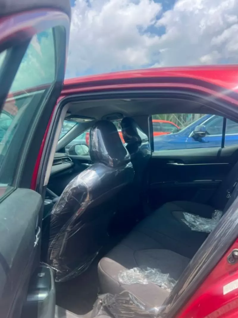 TOYOTA Camry   - 2018