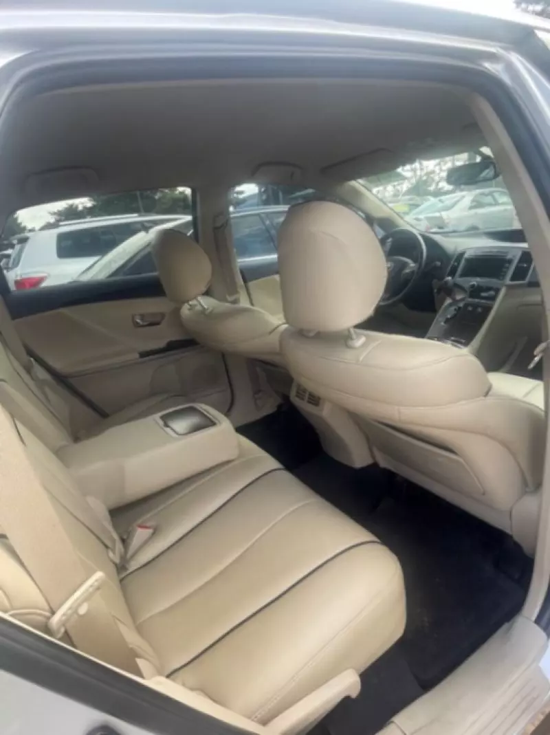 TOYOTA Venza   - 2009