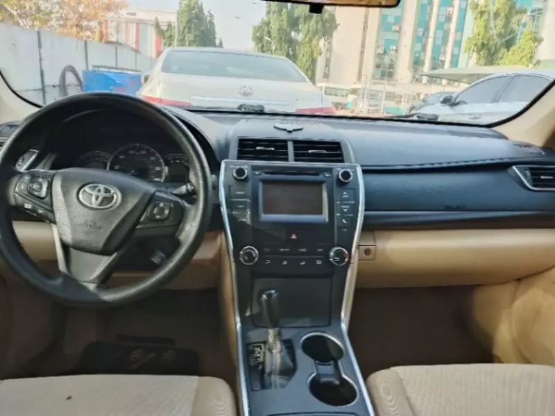 Toyota Camry   - 2015