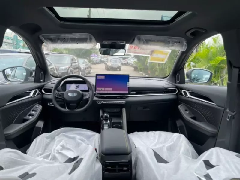 GEELY Coolray - 2026