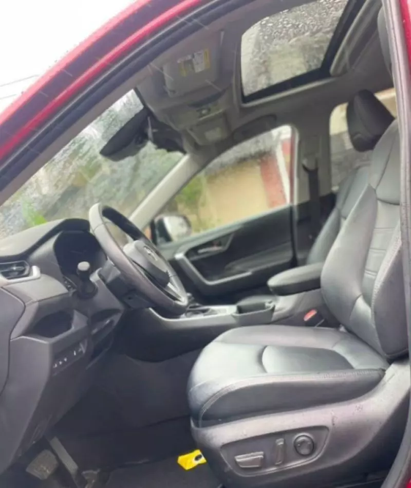 TOYOTA RAV 4   - 2019