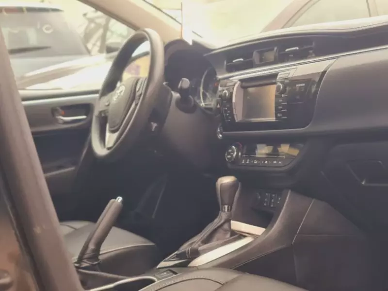 TOYOTA Corolla   - 2016
