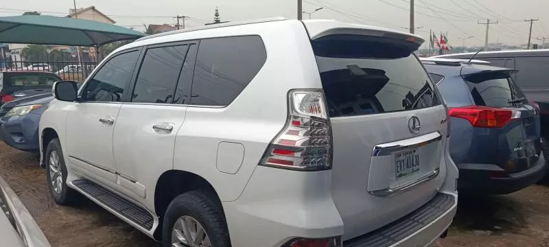Lexus GX   - 2017