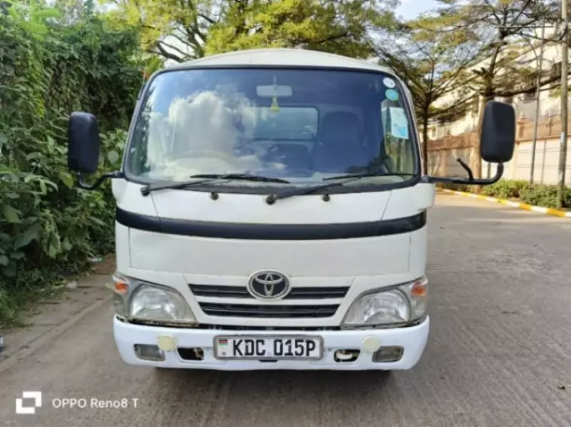 Toyota Dyna   - 2014