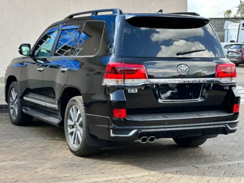 Toyota Landcruiser ZX   - 2019