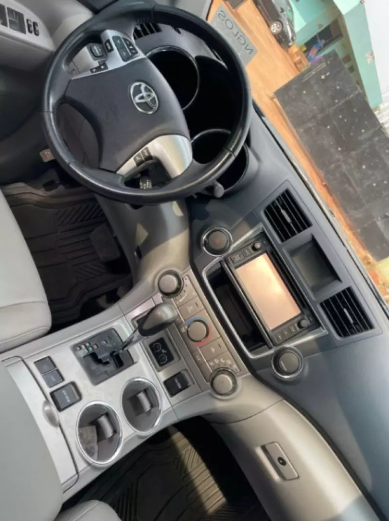 TOYOTA RAV4   - 2018