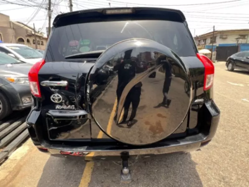 Toyota RAV4   - 2008