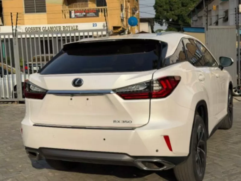 Lexus RX   - 2016