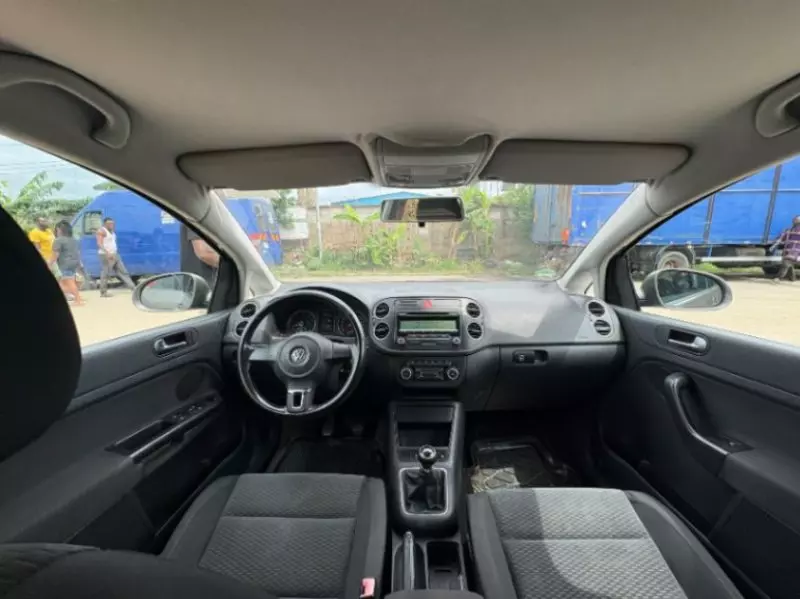 Volkswagen Golf Plus   - 2010