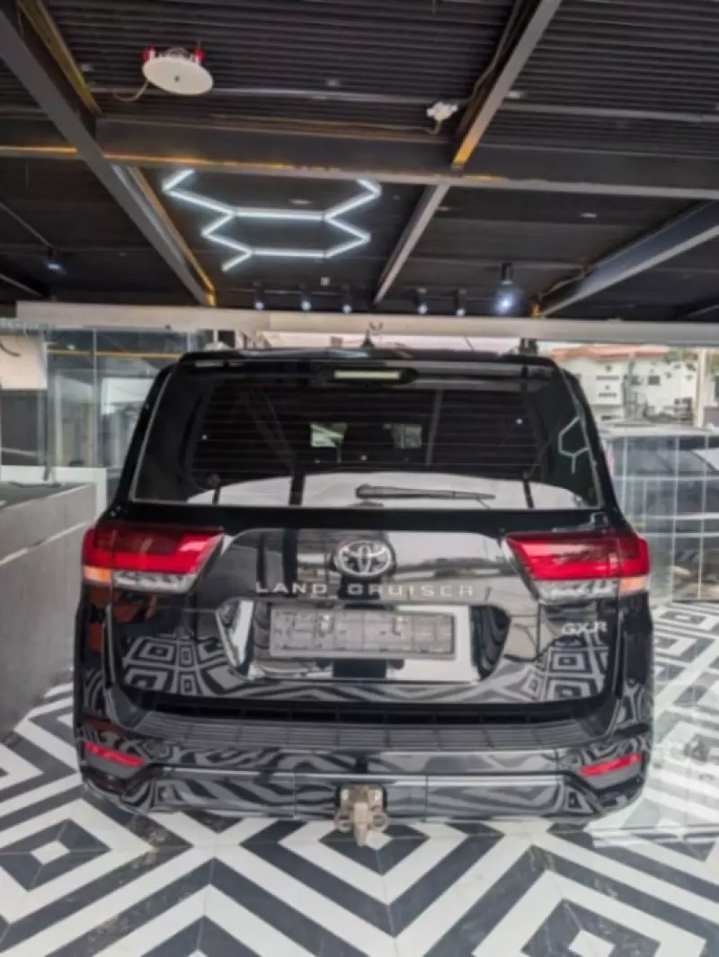 TOYOTA Land Cruiser   - 2024