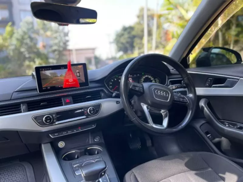 Audi A4   - 2017