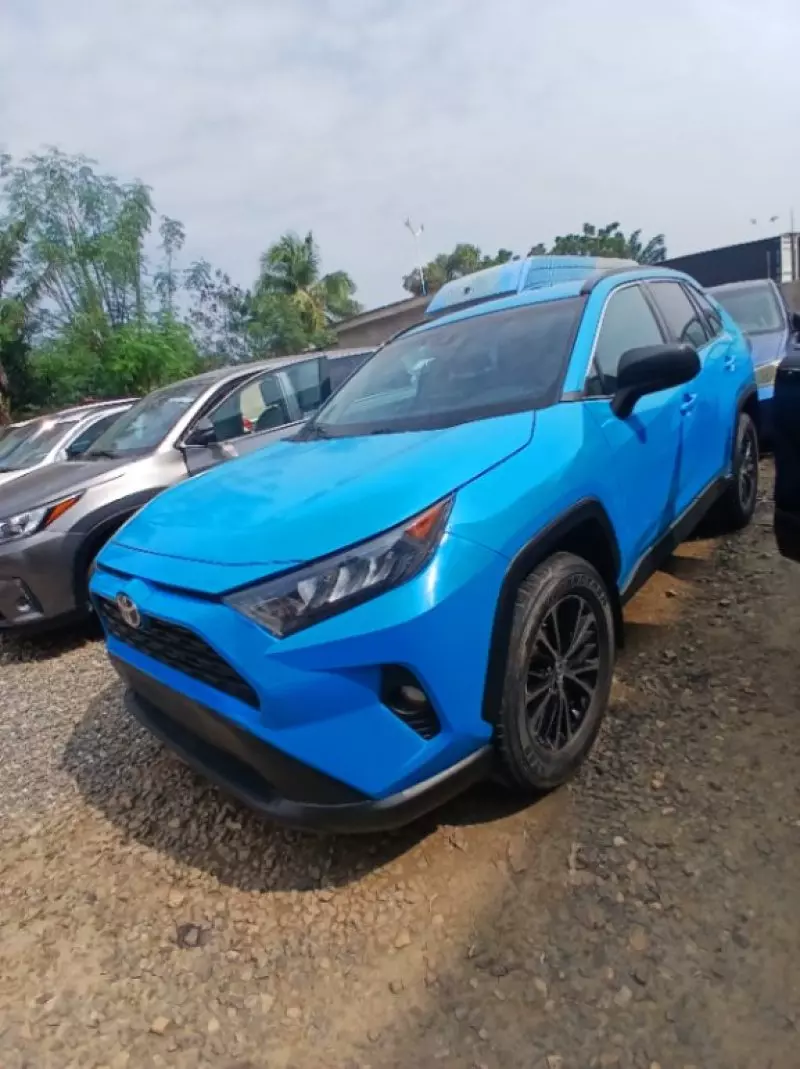 TOYOTA Rav4   - 2019