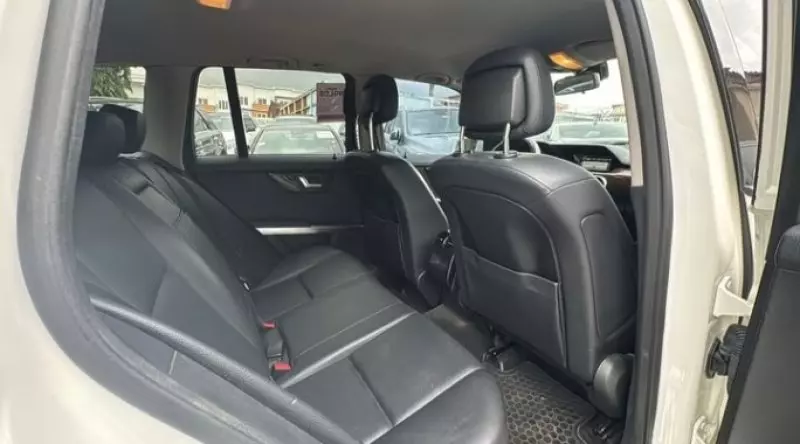 Mercedes-Benz GLK 350   - 2014