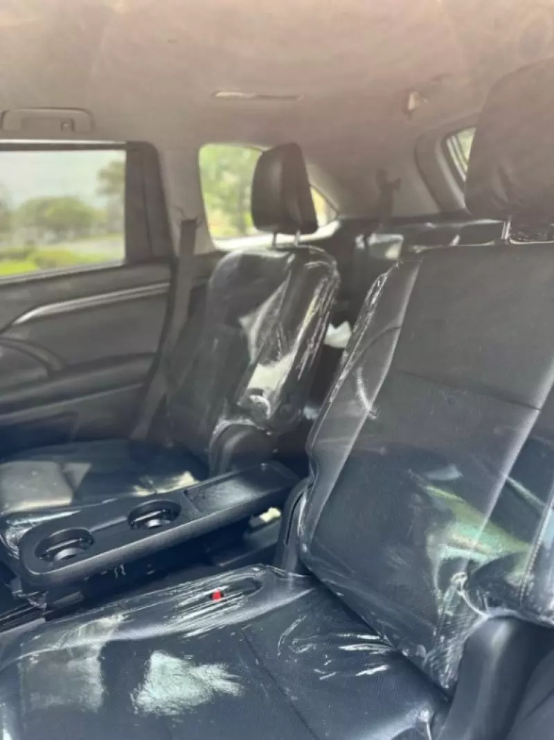 Toyota Highlander   - 2014