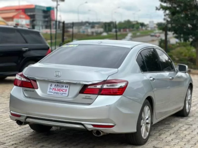 Honda Accord   - 2014