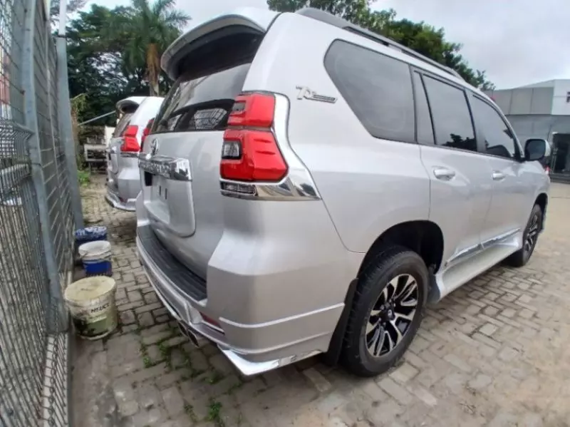 TOYOTA Landcruiser Prado   - 2018