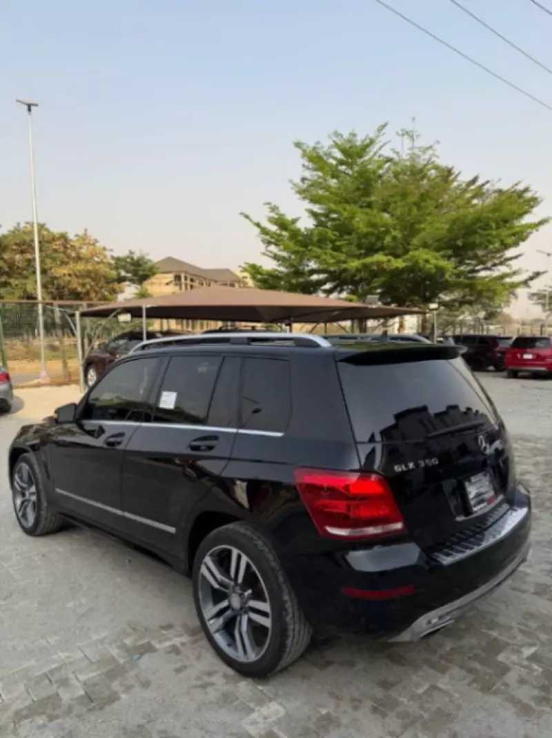 Mercedes-Benz GLK 350   - 2014