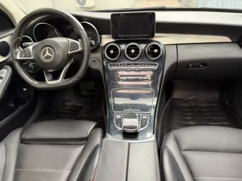 Mercedes-Benz C-Class   - 2015