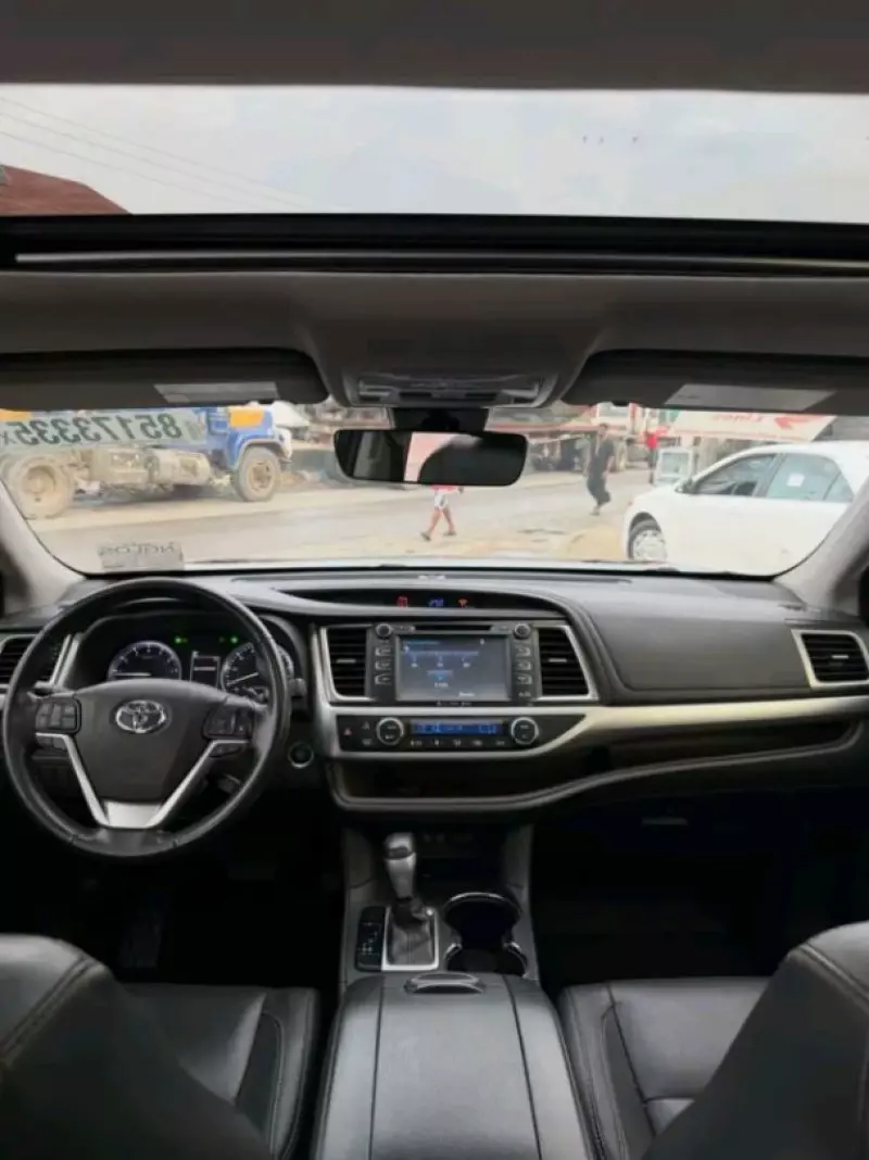 TOYOTA Highlander - 2018
