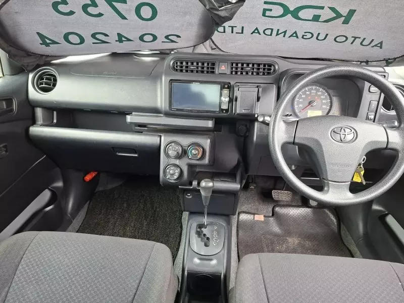 Toyota Probox    - 2015