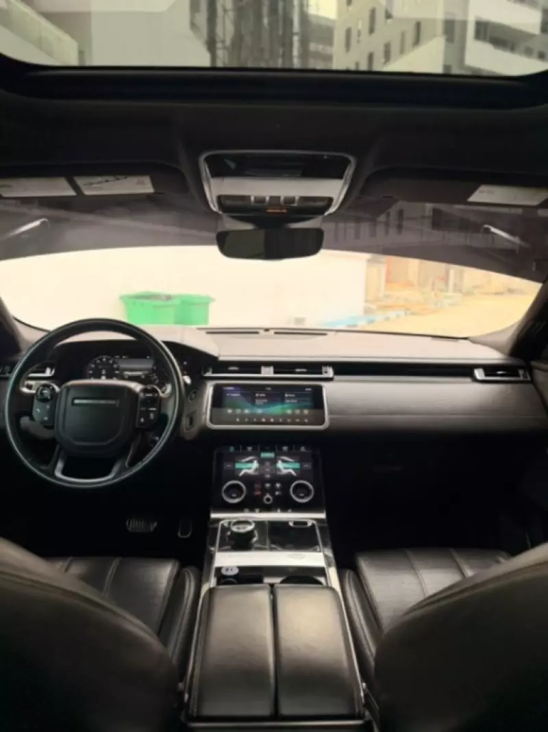 Land Rover Range Rover Velar   - 2018
