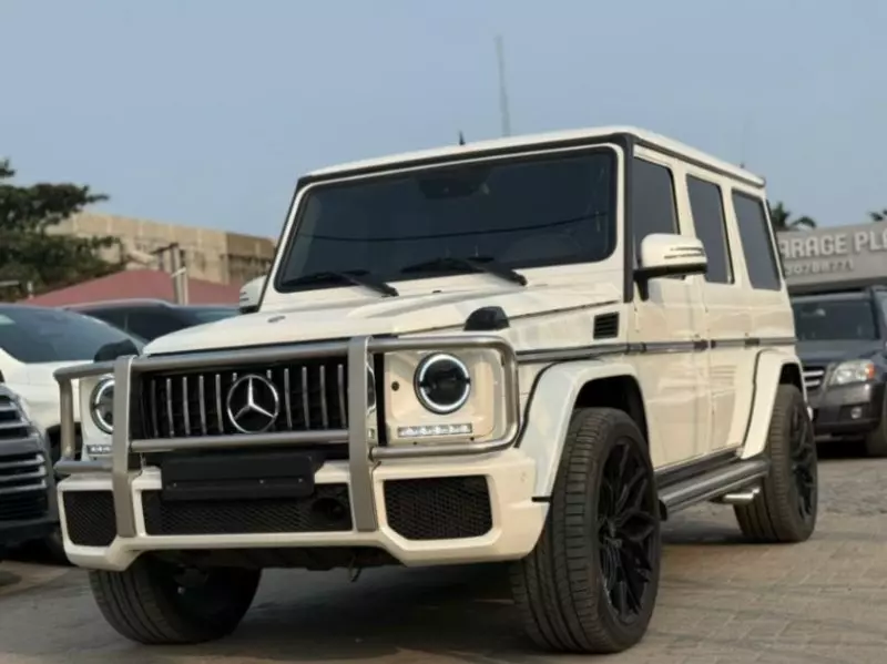 Mercedes-Benz G 63 AMG - 2013