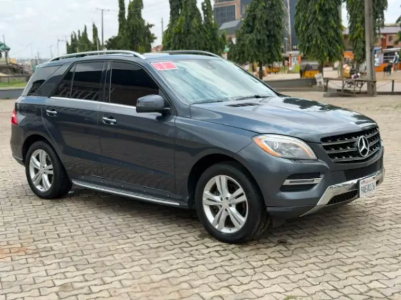 Mercedes-Benz ML 350   - 2013
