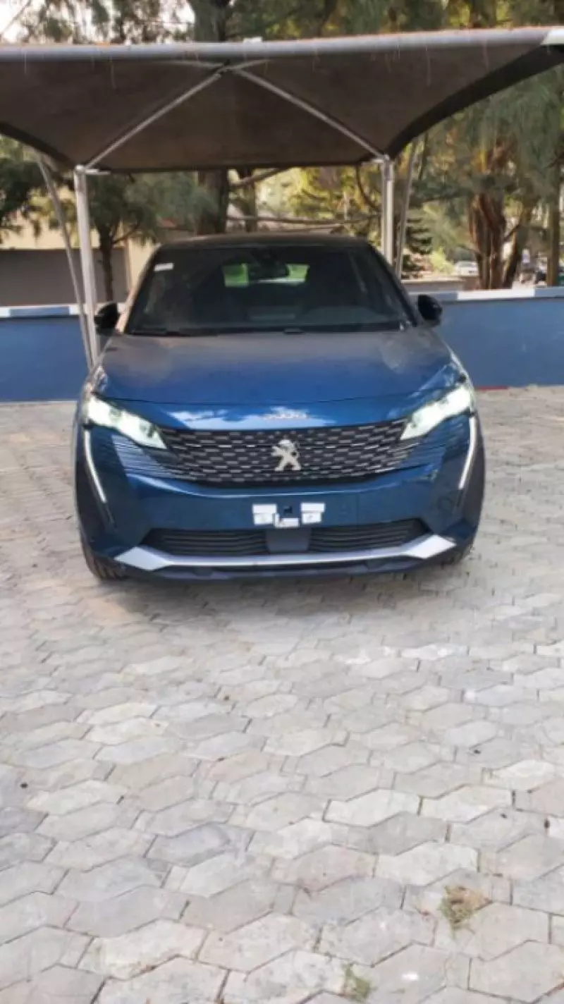 Peugeot 3008   - 2024