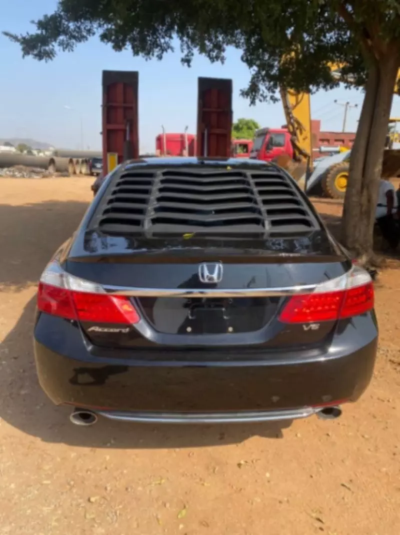 Honda Accord   - 2014
