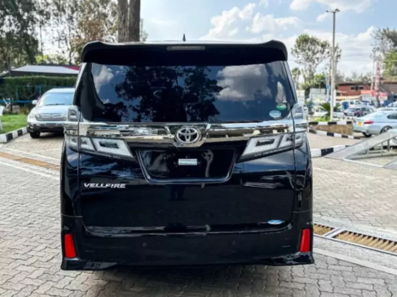 Toyota Vellfire    - 2018