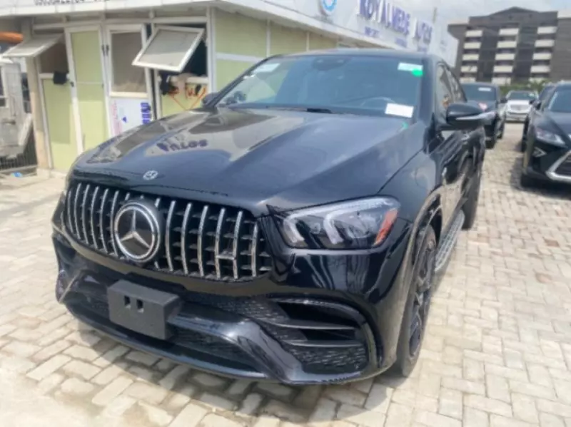 Mercedes-Benz GLE 63 AMG   - 2021