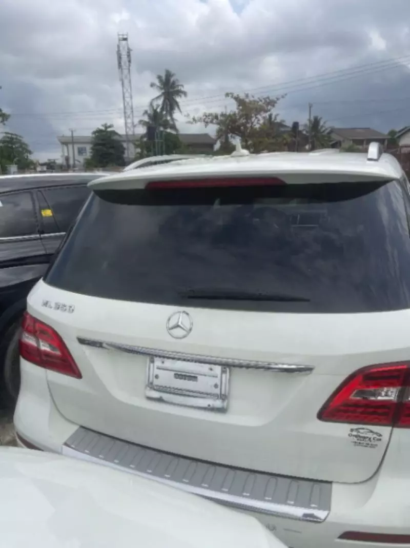 Mercedes-Benz ML 350   - 2012
