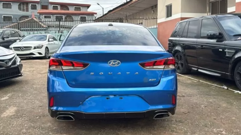Hyundai Sonata   - 2018