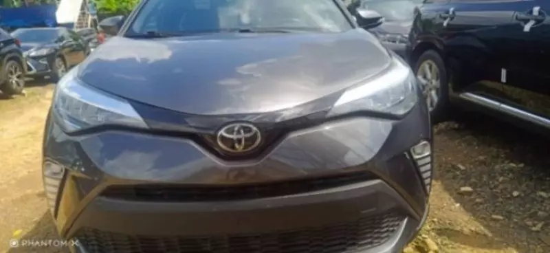 Toyota C-HR   - 2021