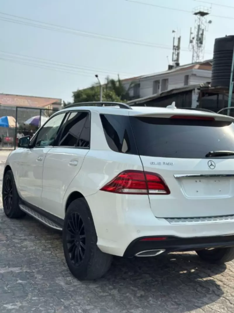 Mercedes-Benz GLE 350   - 2017